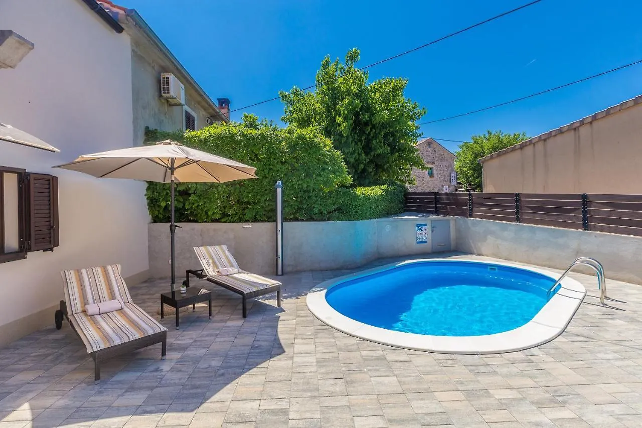 Holiday House Pavovci Croatia